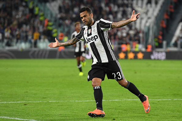 Notizie Juve, Dani Alves vuole il Barcellona.