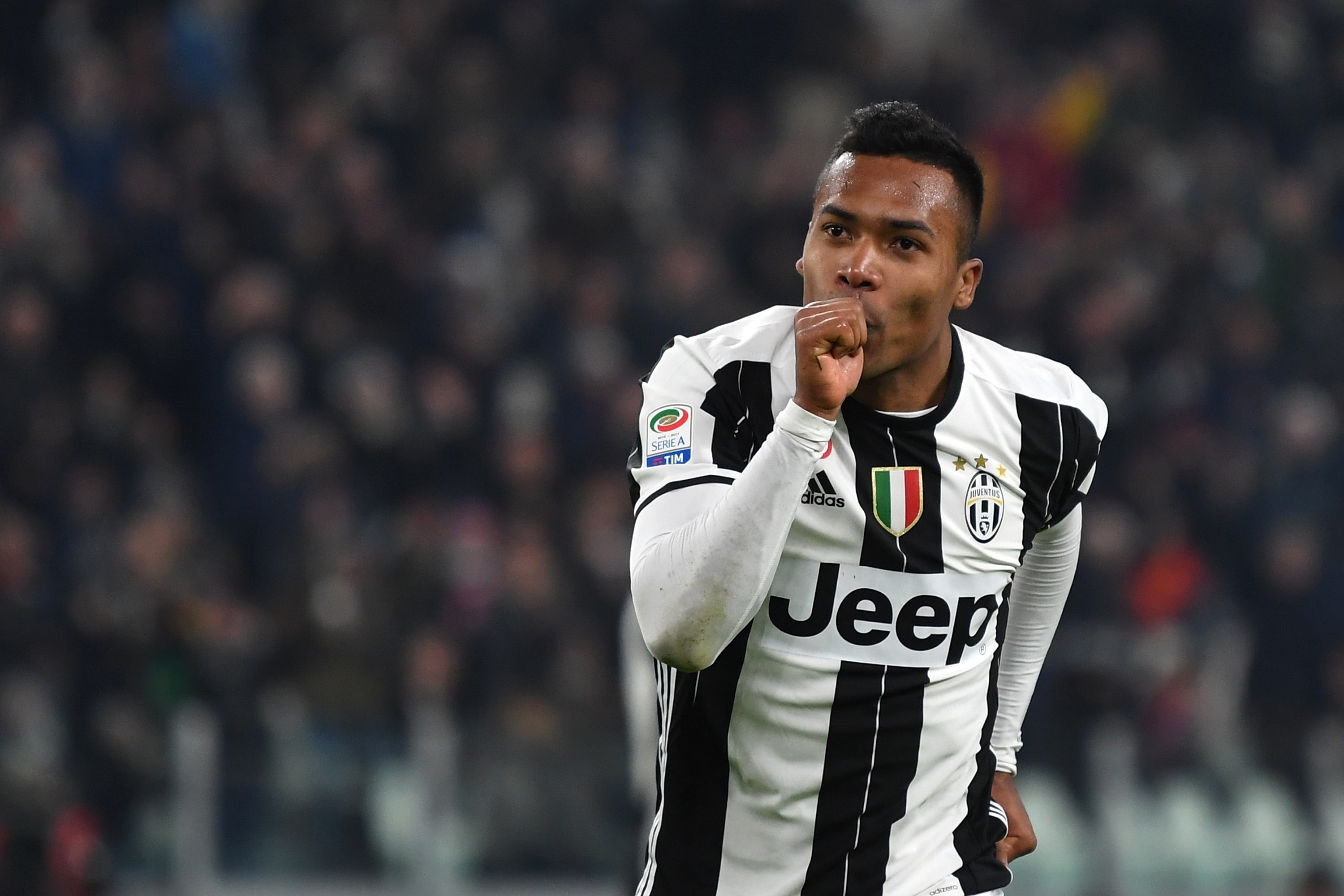 Alex Sandro