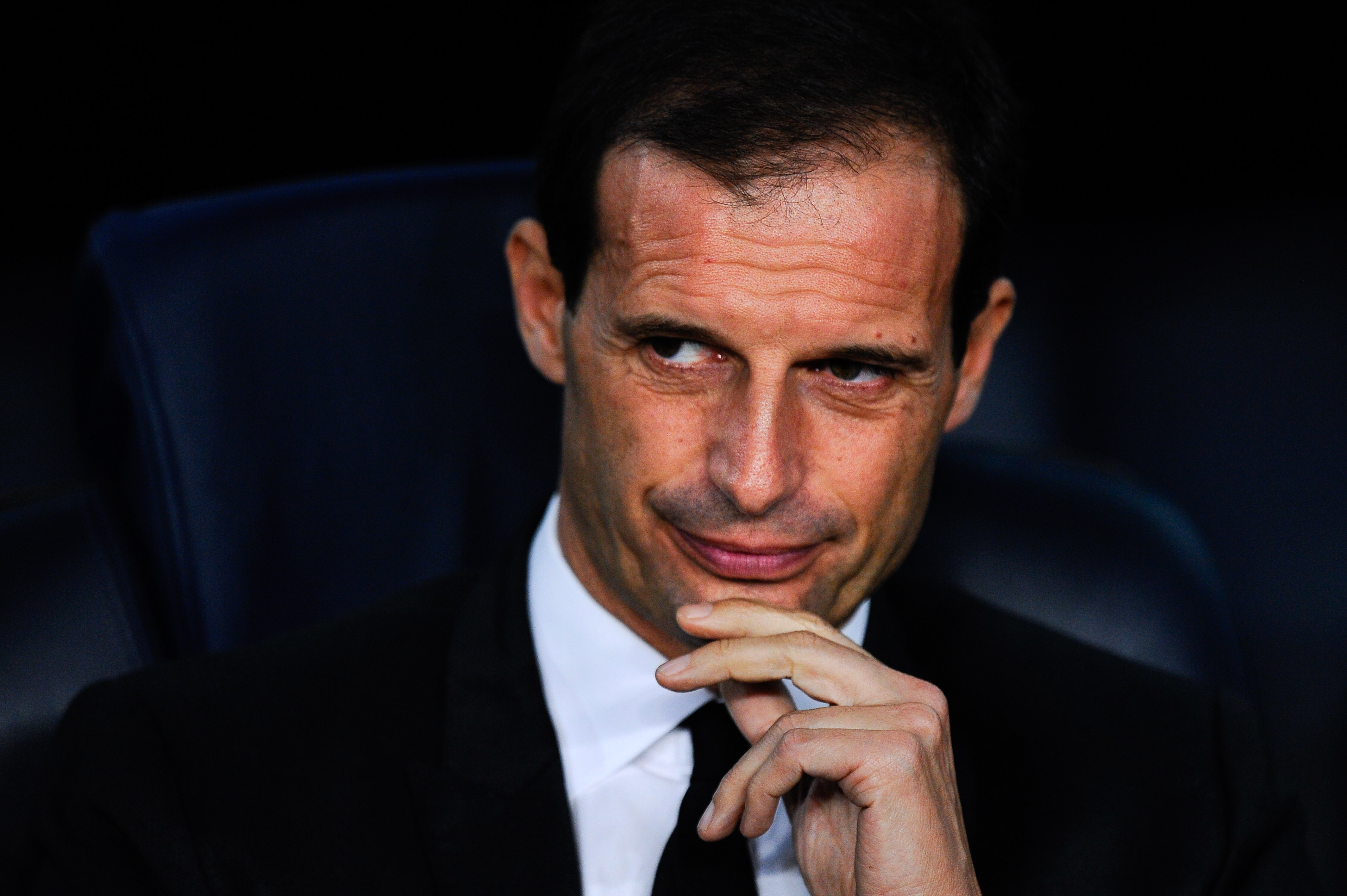 Notizie Juve: Oggi Massimiliano Allegri si incontrerà con la società bianconera per fare il punto sulla situazione