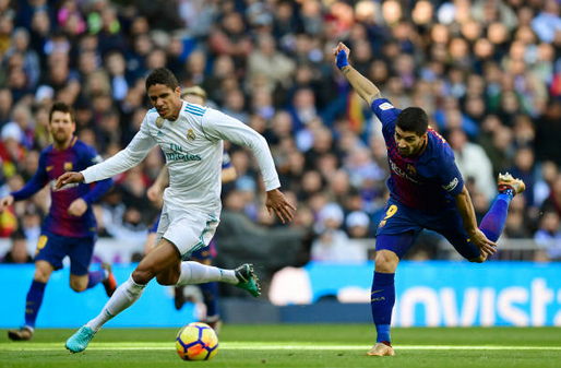 Calciomercato Juventus: Varane è la nuova suggestione per la difesa bianconera.