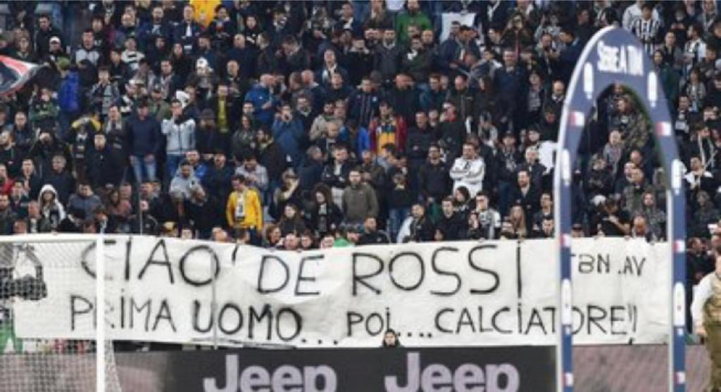 Striscione De Rossi