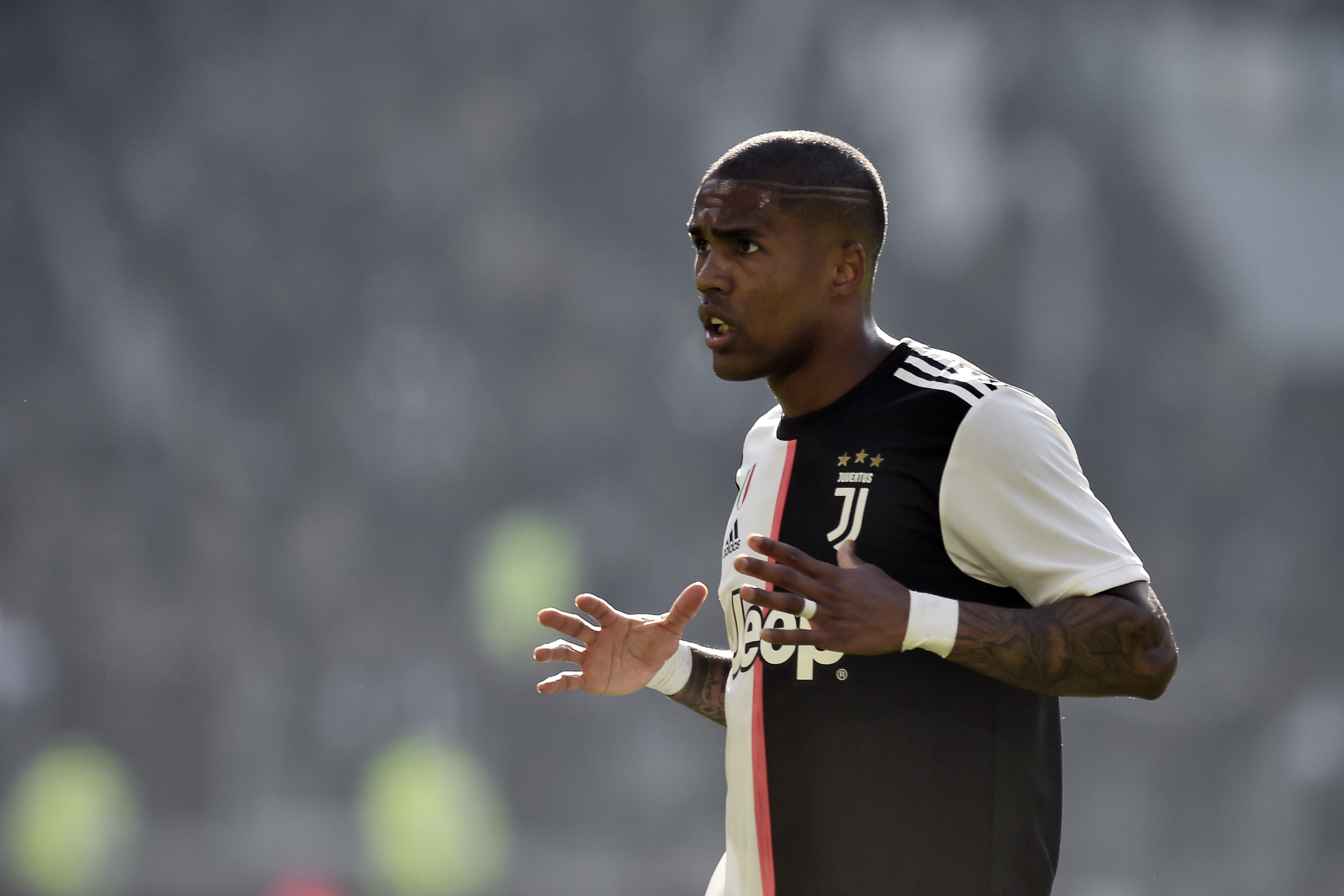 Douglas Costa