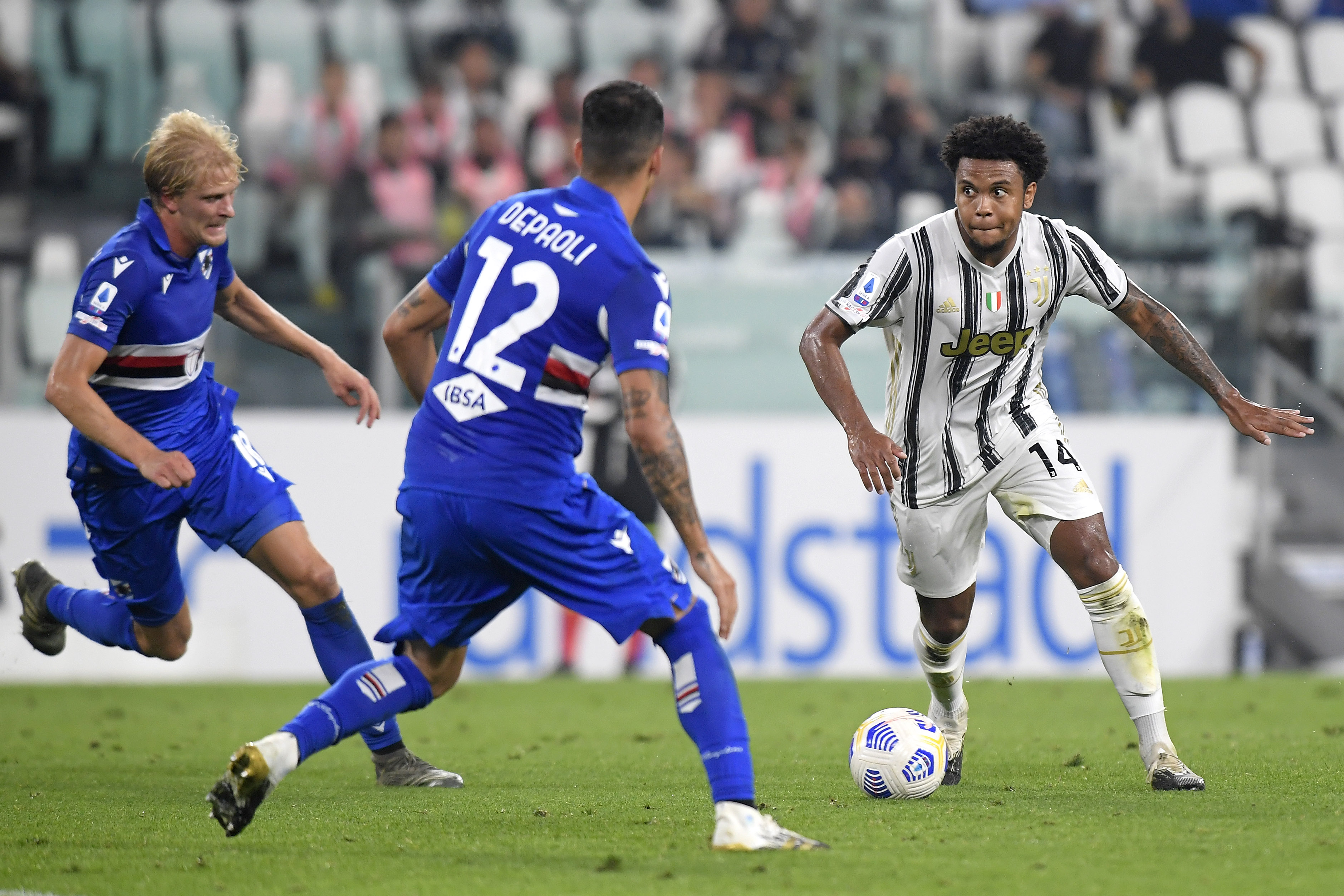 McKennie in azione con la Juventus