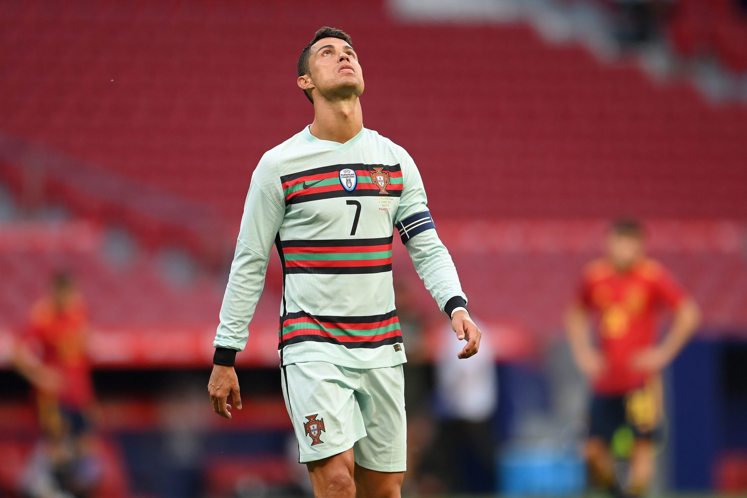 Cristiano Ronaldo con la maglia del Portogallo