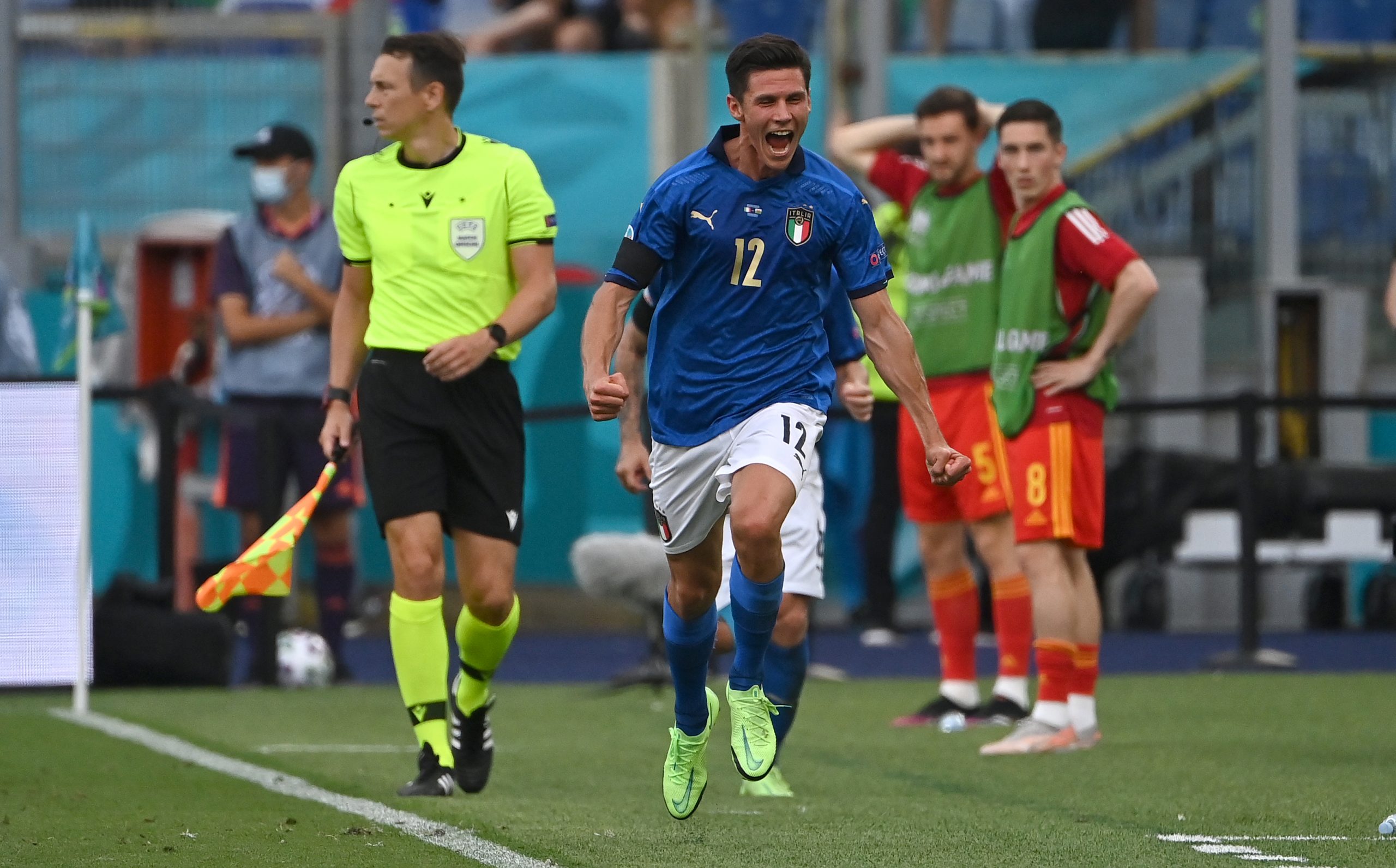 Italia-Galles, Pessina esulta dopo il gol del vantaggio