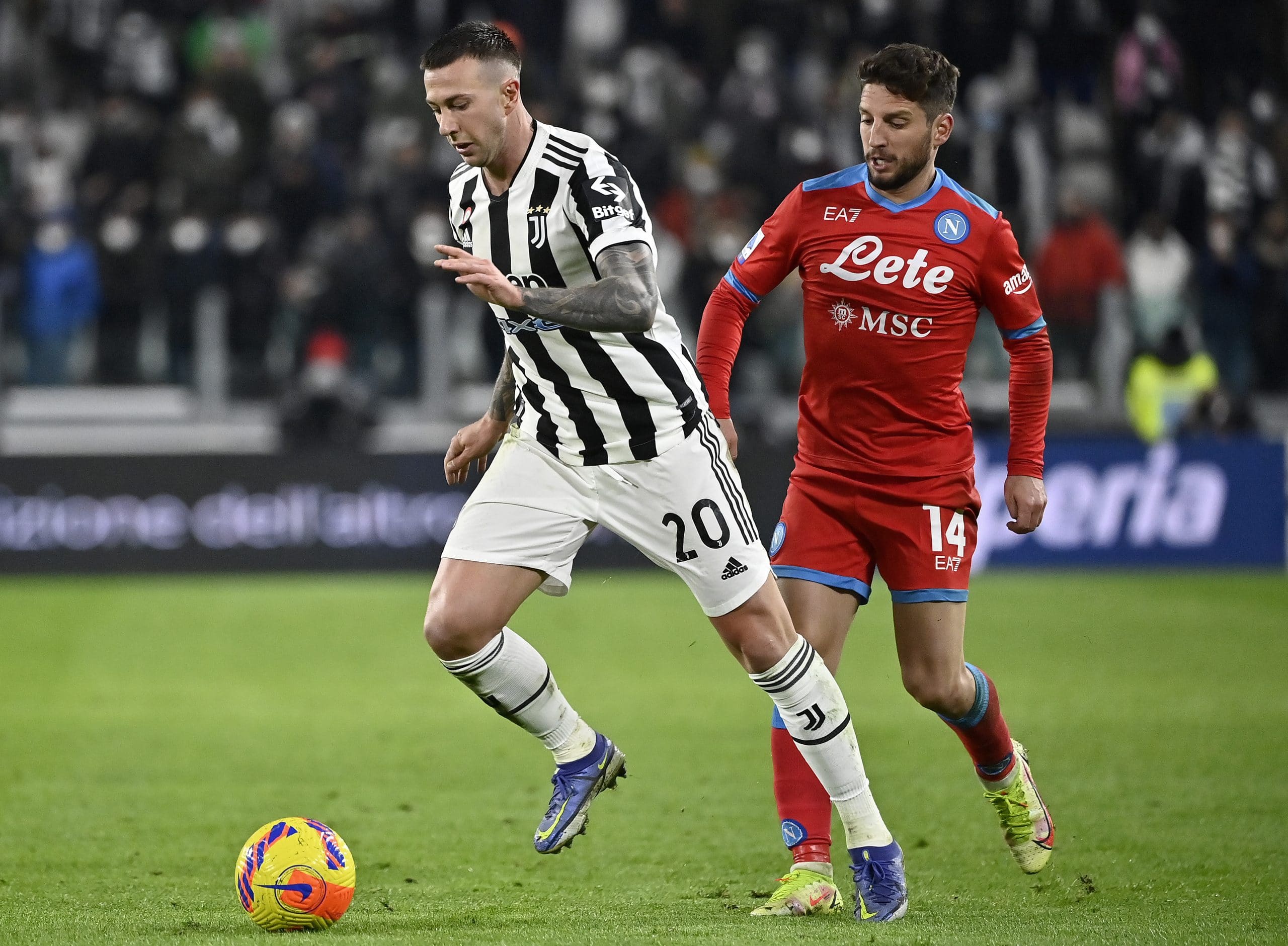 Bernardeschi e Mertens in Juve-Napoli