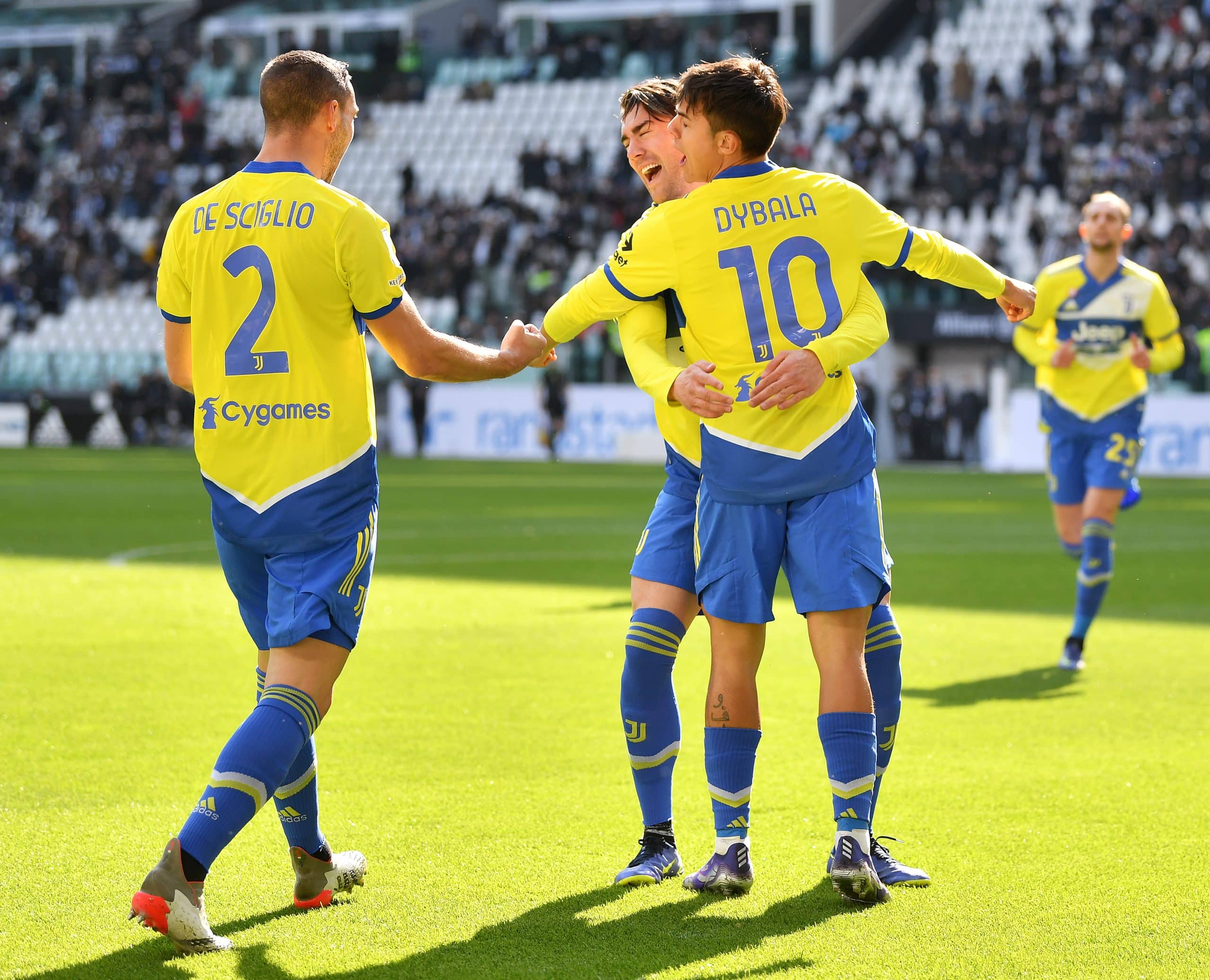 Paulo Dybala e Dusan Vlahovic