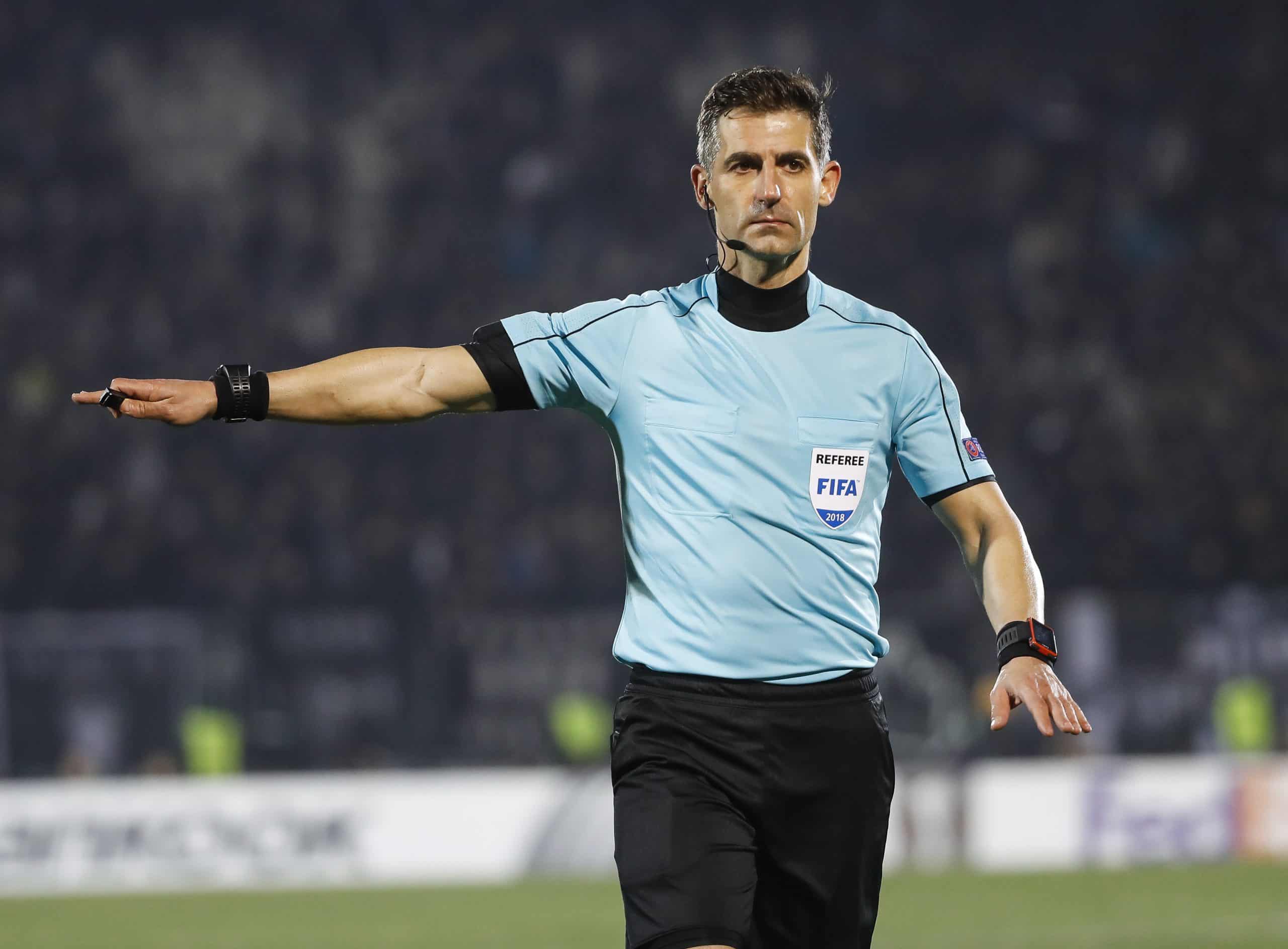 Sidiropoulos arbitro