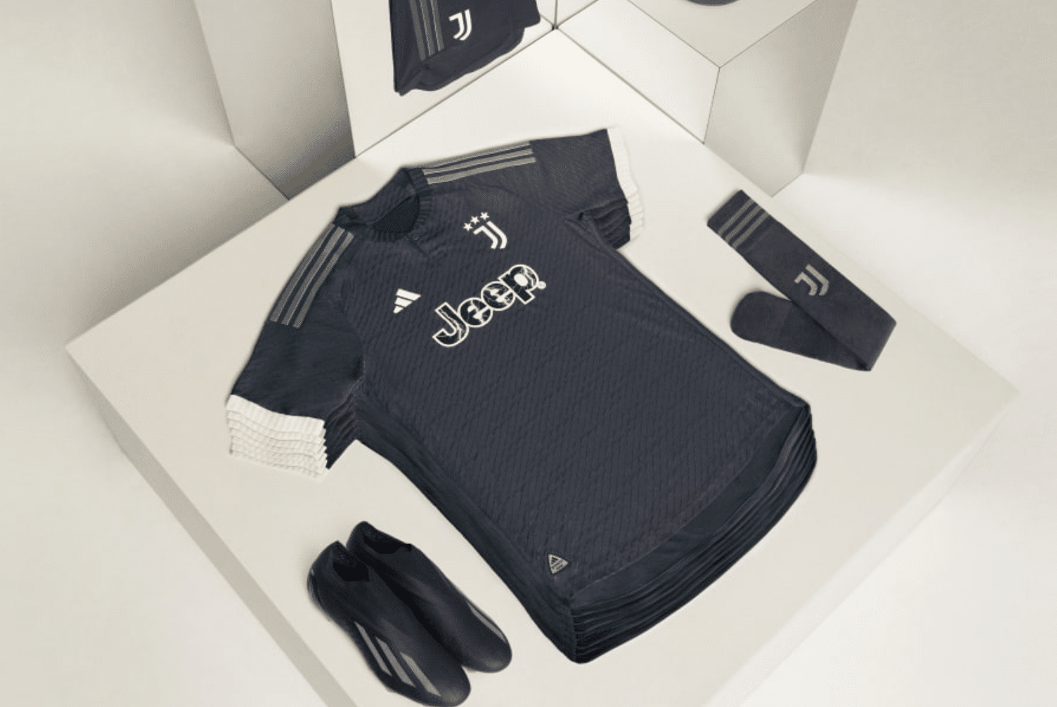 terza maglia juventus