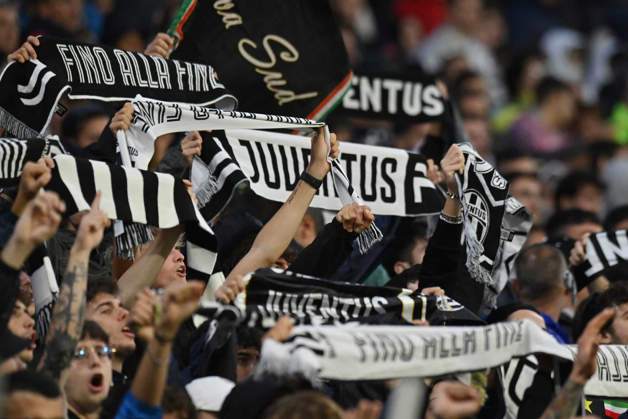 Curva sud Juventus tifosi