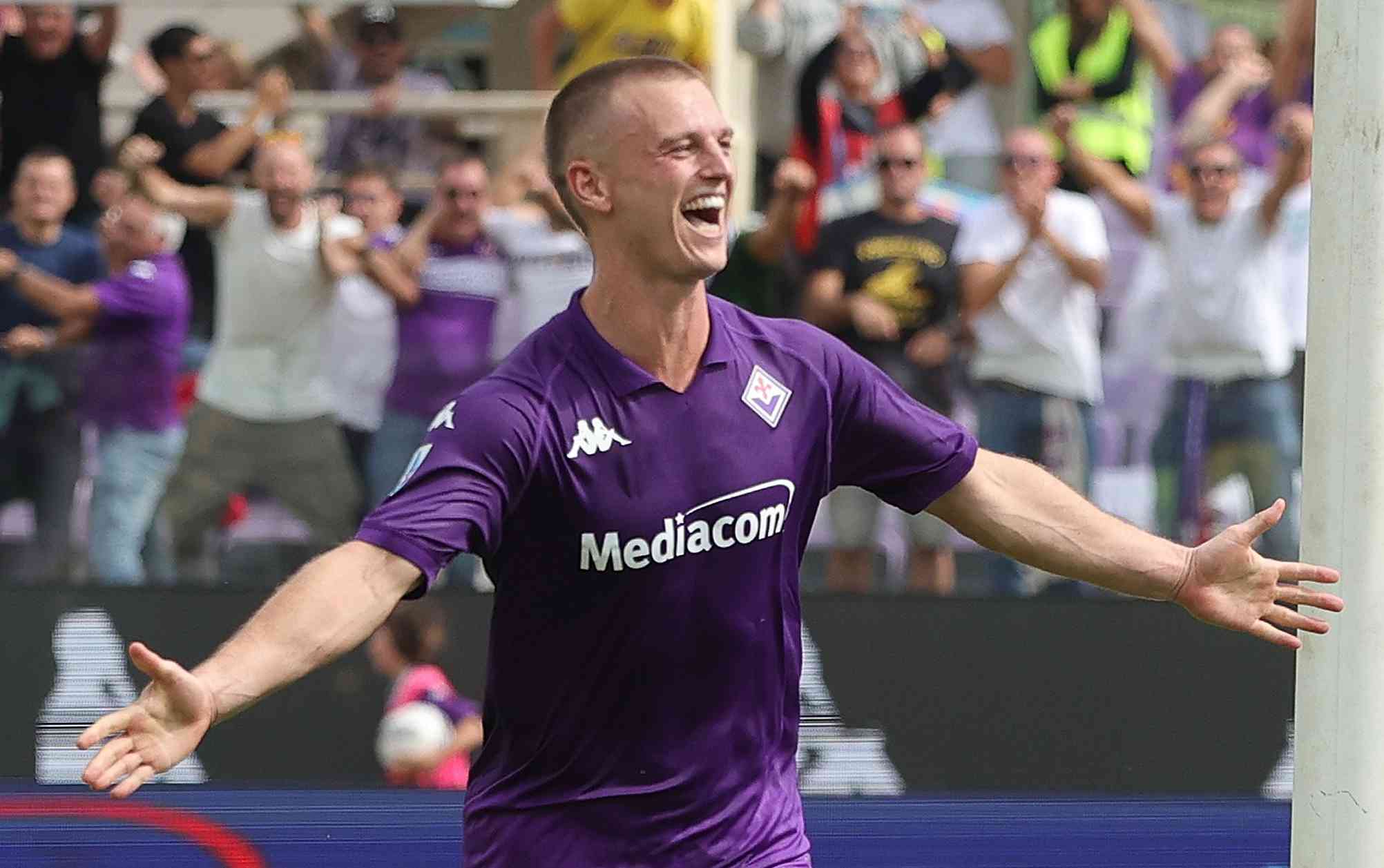 L'attaccante della Fiorentina Gudmundsson